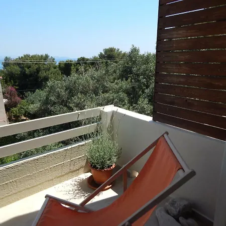 Apartment Aliki *